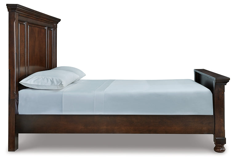 Robbinsdale Panel Bed