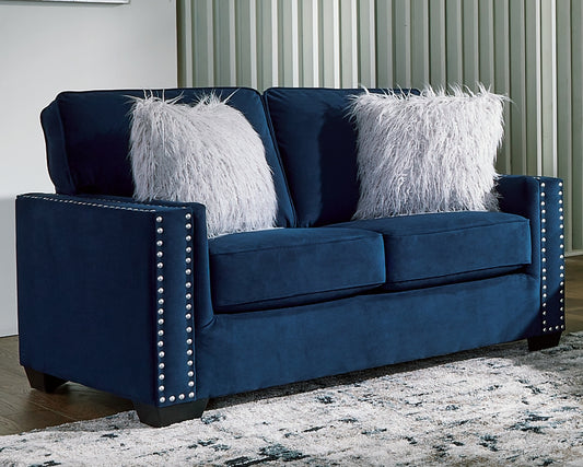 Wilclay Loveseat