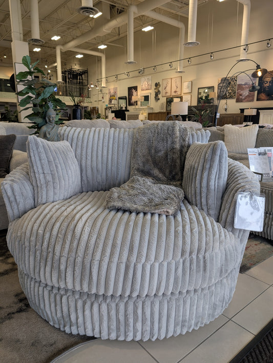 BELIA  Oversized Swivel Accent Chair